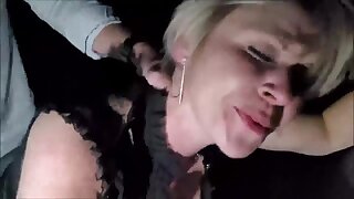 vas y baise ma salope de femme elle adore la queue